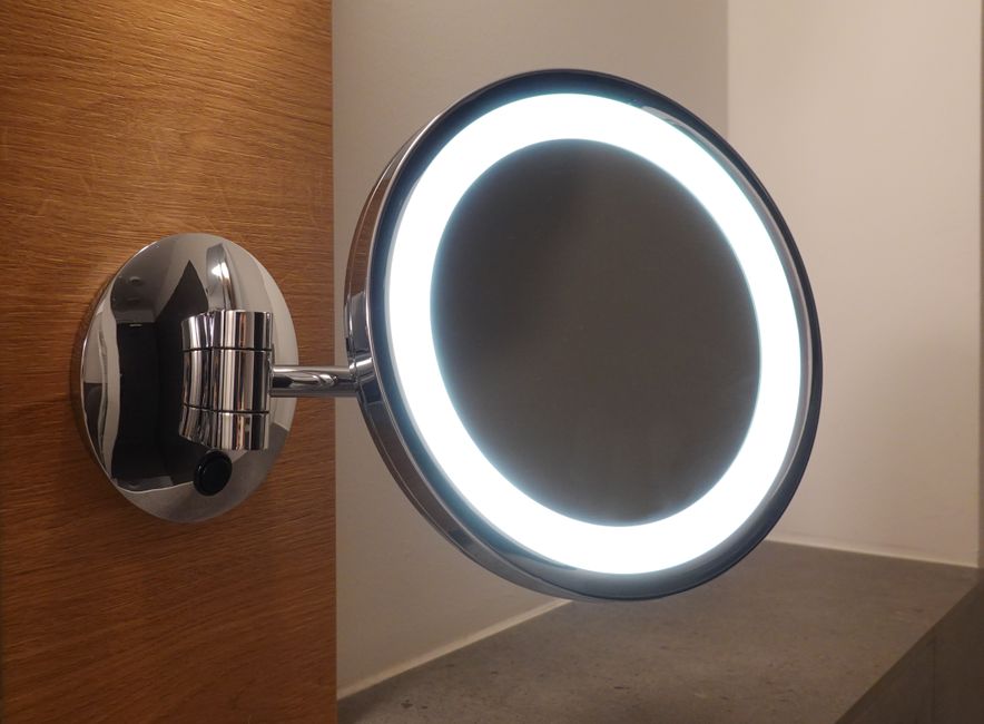 Zrkadlá na mieru s LED podsvietením